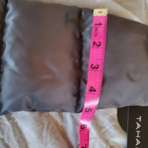 Jacket - Picture 9 of 16